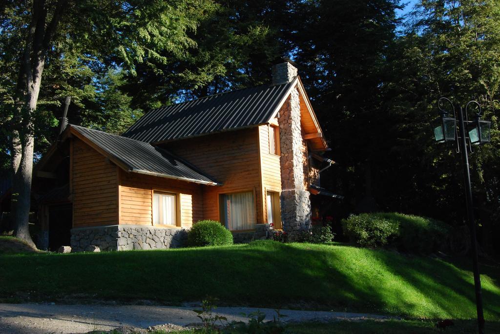 Melewe Aparthotel Villa La Angostura Exteriör bild