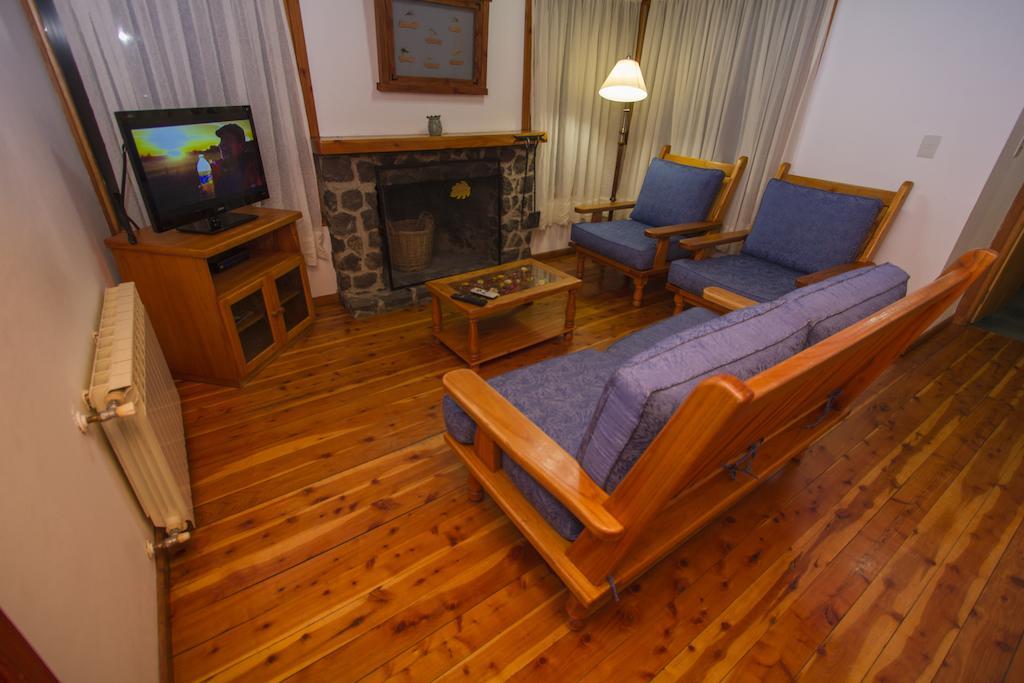 Melewe Aparthotel Villa La Angostura Exteriör bild