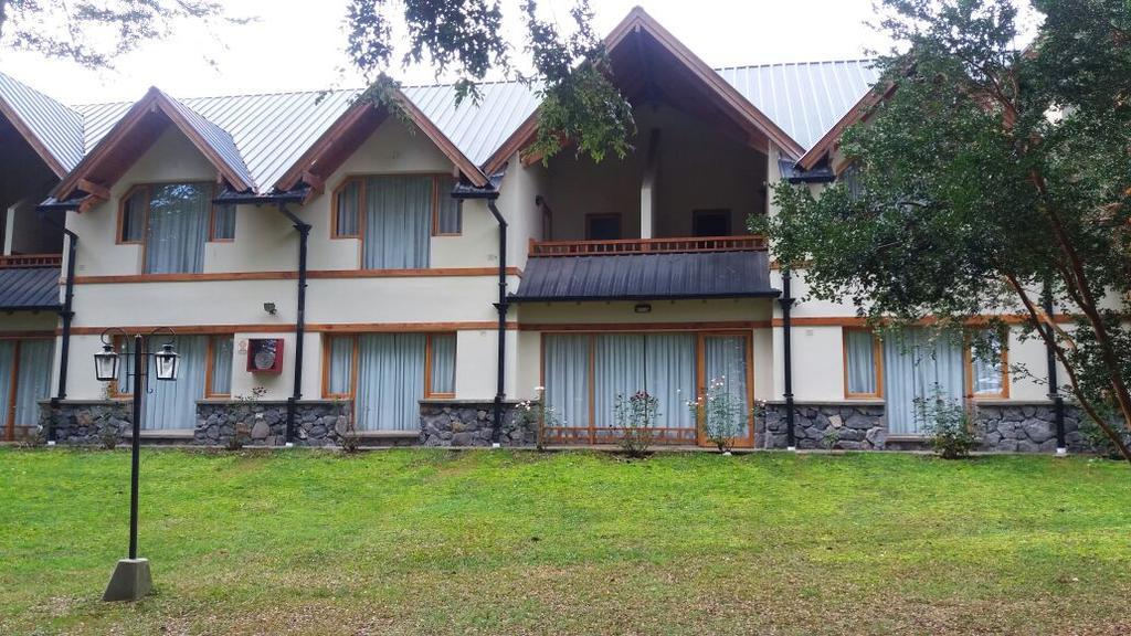 Melewe Aparthotel Villa La Angostura Exteriör bild